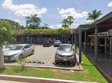 4b83da9b30f73073582281480c2b8cece866fa602ae7d35b76e2f85495a145f7 · Renta Local en Plaza Comercial Sanjuanistas Planta Baja
