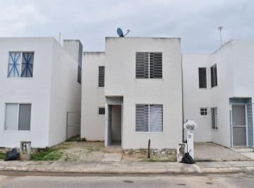 Casa de 3 habitaciones, Kanasín · Casa en Fraccionamiento Las Palmas Yucatan