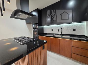 Casa en condominio · 198m² · 4 Recámaras · 2 Estacionamientos · Casa en Condominio en Fraccionamiento Rancho Santa Mónica