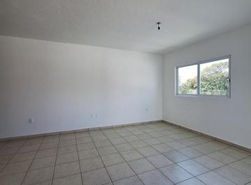 Casa · 181m² · 4 Recámaras · 3 Estacionamientos · Casa en Fraccionamiento Jardines de Tlayacapan