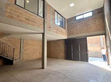 Bodega comercial · 130m² · 2 Estacionamientos · Bodegas con Privilegiada Ubicación (Col Las Heras)