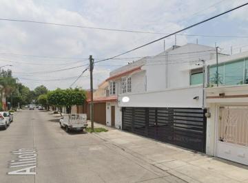 Casa de 4 habitaciones, Zapopan · Casa en Venta en La Calma Zapopan ¡Excelente Oportunidad de Inversiòn Recuperaciòn Hipotecaria!