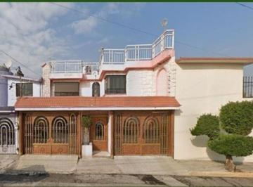 Casa de 3 habitaciones, Coacalco de Berriozábal · Casa en Venta en Bosque de Chapultepc 26, Bosques del Valle, San Franciscocoacalco