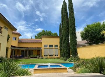 1 · Residencia en Venta