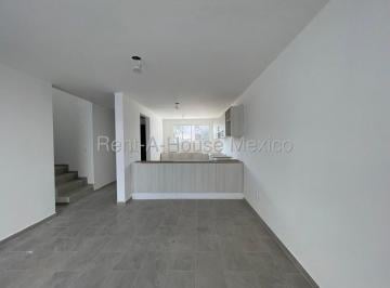 Casa · 133m² · 3 Recámaras · 2 Estacionamientos · Ciudad Maderas Casa en Venta de 3 Recamaras Rah1780