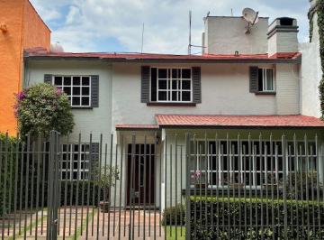 Casa de 3 habitaciones, Huixquilucan · Casa en Venta en Lomas de La Herradura