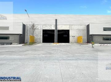 Bodega comercial · 1802m² · 4 Estacionamientos · Bodega en Renta Zona Apodaca