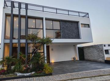 Casa de 4 habitaciones, Ocoyucan · Casa en Venta Parque Jalisco con Recamara en Pb