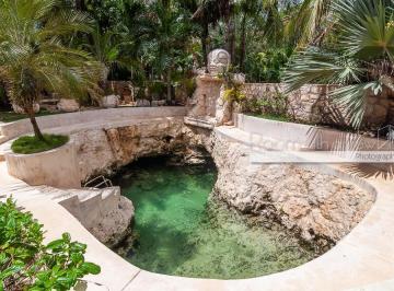 Casa · 340m² · 3 Recámaras · 4 Estacionamientos · Casa in Puerto Aventuras