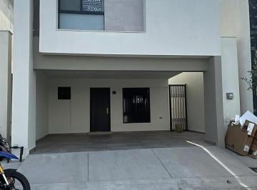 Casa · 161m² · 3 Recámaras · Casa en Renta en Cumbres Altrysa
