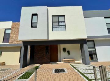 Casa en condominio · 169m² · 3 Recámaras · 2 Estacionamientos · Casa en Condominio en Fraccionamiento Zibatá