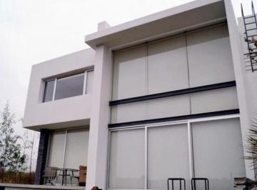 Casa de 3 habitaciones, Querétaro · Casa de 300 m² con 3 Recámaras Vista a Cañada en Renta en Misión de San Jerónimo