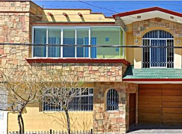 Casa de 3 habitaciones, Oaxaca de Juárez · Casa en Venta en Oaxaca Oaxaca America Sur