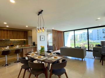 Departamento · 165m² · 3 Recámaras · 2 Estacionamientos · Departamento en Jurica
