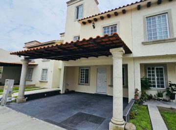 Casa de 3 habitaciones, Celaya · Fracc La Cantera Se Vende Casa Totalmente Remodelada