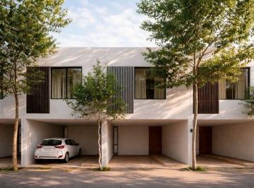 Casa de 2 habitaciones, Mérida · Townhouse en Comunidad Cerrada, en Venta, Montebello Mérida