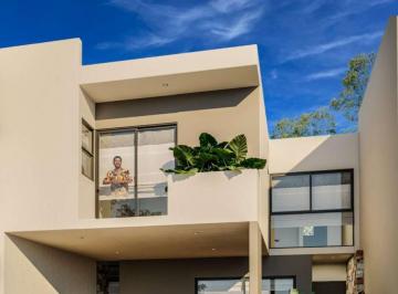 Casa · 166m² · 4 Recámaras · 2 Estacionamientos · Casa en Tixcacal Opichen