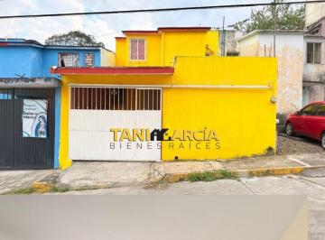 Casa de 3 habitaciones, Córdoba · Vendo Casa en Excelente Ubicación!, Fraccionamiento Nuevo Córdoba a Unos Minutos de Plaza Shangrila