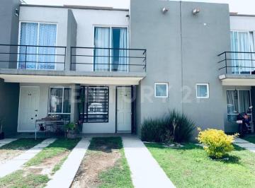 Casa · 95m² · 3 Recámaras · 1 Estacionamiento · Casa en Renta en La Cima Residencial, San Isidro La Paz, Nicolás Romero.