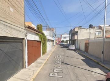Casa de 3 habitaciones, Puebla · Casa Adjudicada en Col Chulavista en Puebla, Ubicada en La Zona Colonial