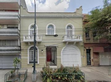 Casa de 4 habitaciones, Cuauhtémoc · Casa en Venta en Col. Roma Norte