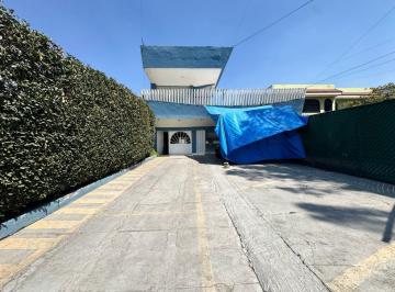 Casa uso de suelo de 10 habitaciones, Tlalnepantla de Baz · Casa con Uso de Suelo Comercial a Unos Pasos de Av Jinetes