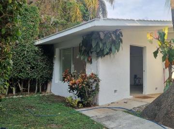 Casa de 2 habitaciones, Cuernavaca · Casita Sola en Privada con Porton Electrico. Vista Hermosa, Cuernavaca