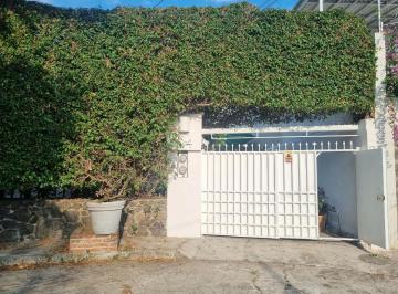 Casa de 2 habitaciones, Cuernavaca · Casita Sola en Privada con Porton Electrico. Vista Hermosa, Cuernavaca