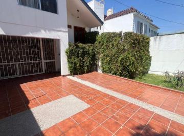 Casa de 3 habitaciones, León · Casa en Renta en Zona Panorama Leon Guanajuato