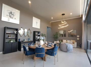Casa · 219m² · 3 Recámaras · 4 Estacionamientos · Residencia de Lujo en Una Planta | Chateâu Marsella, La Campiña Francesa
