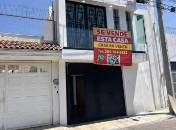 Casa de 4 habitaciones, Puebla · Casa Nueva a Pie de Calle Puebla