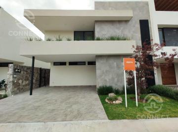 Casa · 308m² · 3 Recámaras · 2 Estacionamientos · Casa Nueva en Venta Lomas del Molino V Leon Gto