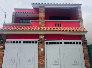 Casa de 3 habitaciones, Toluca · Casa en Venta Villas Santin a 5 Min del Aereopuerto