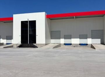 Nave industrial , El Marqués · Bodegas en Renta en Carretera 57 en Pedro Escobedo Cerca del Aeropuerto de Querétaro