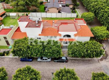 Casa en condominio · 655m² · 3 Recámaras · 2 Estacionamientos · Casa en Venta en Fraccionamiento Puerta de Hierro - (4)