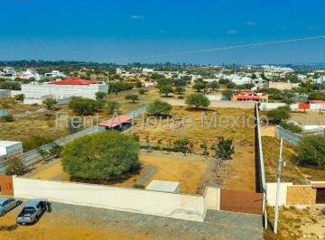 Terreno / Lote , Tequisquiapan · Terreno de 4,000 m² con Bodegas y Doble Acceso a 5 Min de Plaza Pedregal