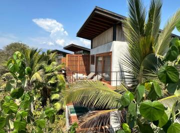 Casa en condominio de 2 habitaciones, Petatlán · Musa - Loma Bonita Diseño, Privacidad y Naturaleza