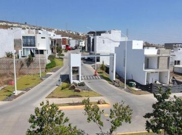 Terreno / Lote , San Pedro Tlaquepaque · #lote Dentro Coto # 129 m² $$$1,550,000 Negociable Coto con Amenidades en Zimalta (7 X 18)