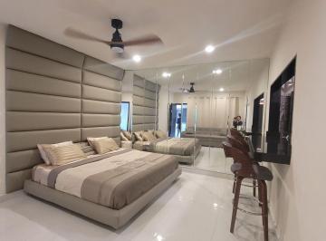 Departamento · 1 Recámara · 1 Estacionamiento · Estudio Venta a 1 Cuadra de La Quinta Av - Playa del Carmen Centro