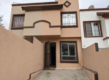 Casa de 2 habitaciones, Tijuana · Casa en Renta en Residencial Agua Caliente