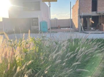 Terreno / Lote , Jesús María · Dr Terreno en Venta Frente Area Comun