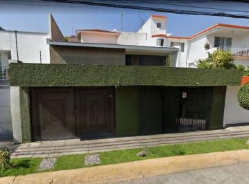 Casa de 3 habitaciones, Nezahualcóyotl · Casa en Venta en Av Bosques de Asia, Bosques de Aragón, Nezahualcóyotl, 3 Recámaras, 2 Baños