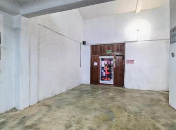 Bodega comercial · 225m² · 100 Estacionamientos · Bodega Comercial en Venta en Los Pinos, San Cristóbal de Las Casas, Chiapas