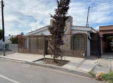 Casa de 3 habitaciones, Cajeme · Casa en Renta Calle Ignacio Pesqueira 138 Oriente Colonia Campestre Ciudad Obregon Sonora