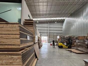 Bodega comercial · 1950m² · 5 Estacionamientos · Bodega Industrial de 1,950 m², en Renta Ubicada en Lerma