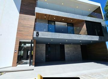 Casa en condominio de 5 habitaciones, San Andrés Cholula · Residencia de Lujo con 5 Habitaciones
