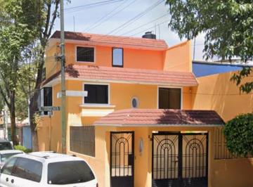 Casa de 4 habitaciones, Azcapotzalco · Casa en Venta en Ahuehuetes
