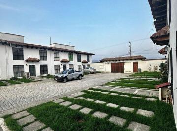Casa en condominio de 3 habitaciones, San Cristóbal de las Casas · Se Vende Casa en Privada