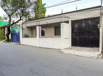 Casa de 3 habitaciones, Xochimilco · Casa en Venta, Col. Santa Cruz Xochitepec, Xochimilco, Ciudad de México
