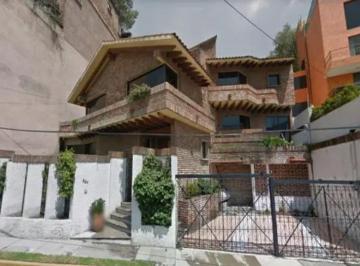 Casa de 5 habitaciones, Naucalpan de Juárez · Casa en Venta en Naucalpan Lomas de Tecamachalco